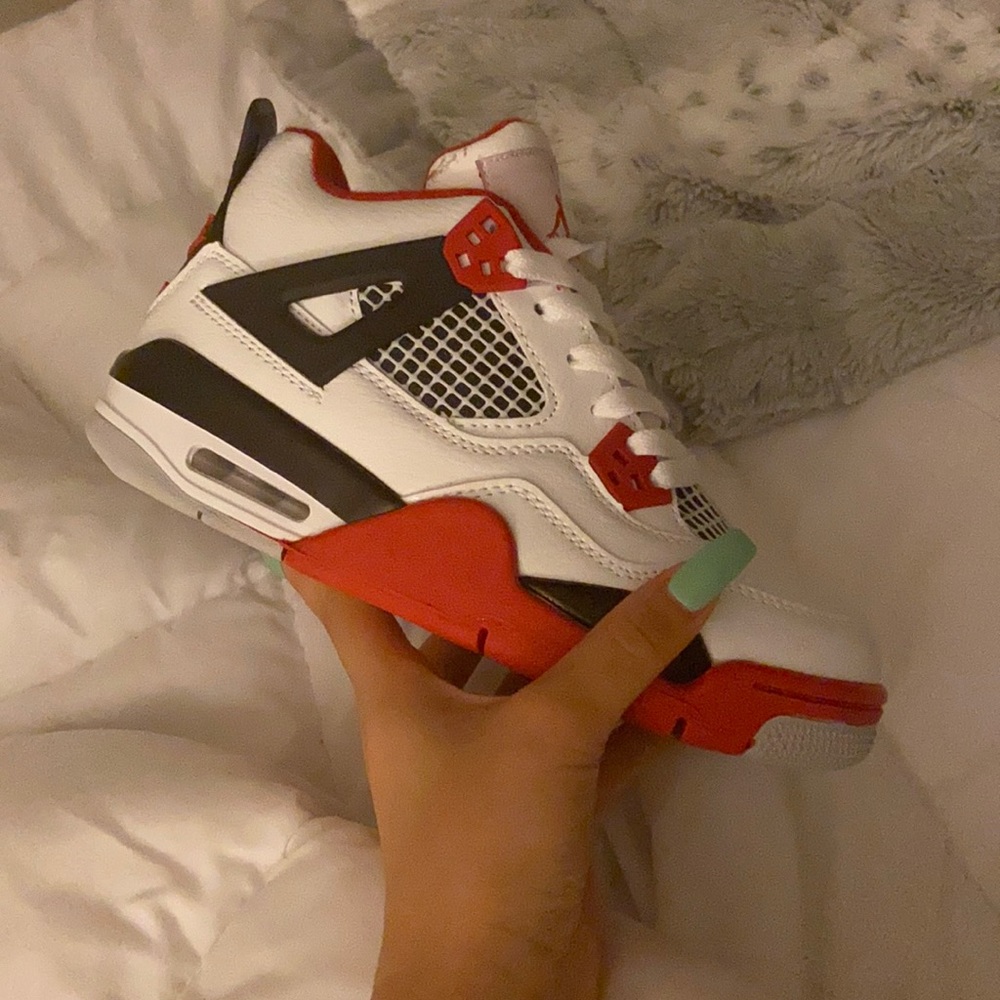 jordan 4 fire red